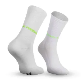 skarpety-biegowe-cienkie-biale-proskary-runlite-crew-39-41