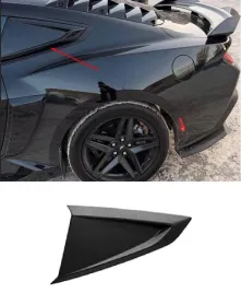 wykonczenie-okna-tylnego-do-ford-mustang-2024-blyszczacy-czarny