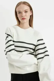 defacto-bluza-damska-bez-kaptura-z-paskami-na-rekawach-i-przodzie-l-5ga