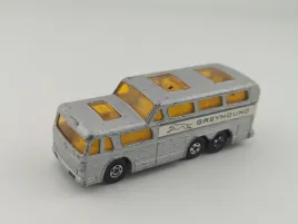 matchbox-greyhound-coach