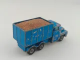 corgi-juniors-guy-warrior-truck-stan-nowy