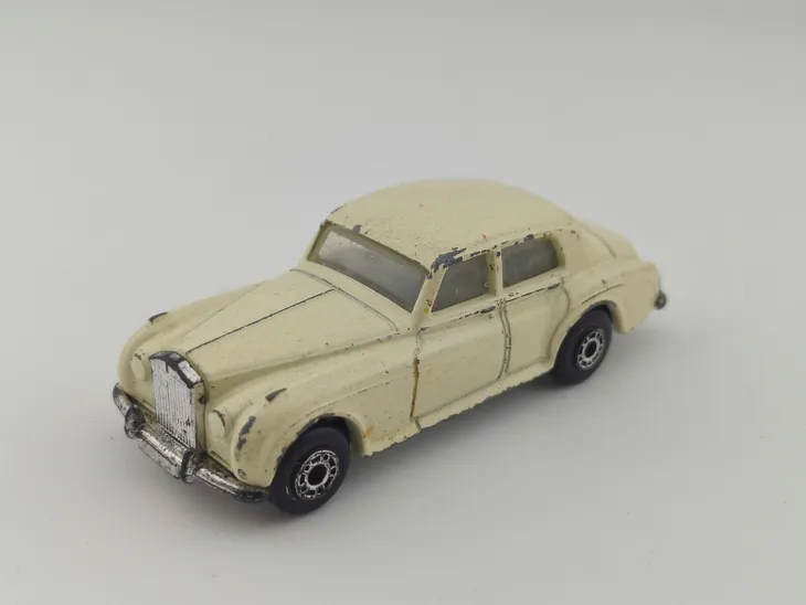 matchbox-rolls-royce-silver-cloud