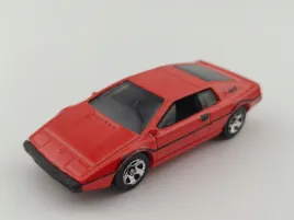 hot-wheels-lotus-esprit-s1