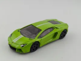 hot-wheels-lamborghini-aventador-lp-700-4