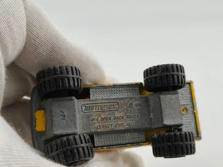 matchbox-4x4-open-back-truck-marka-matchbox