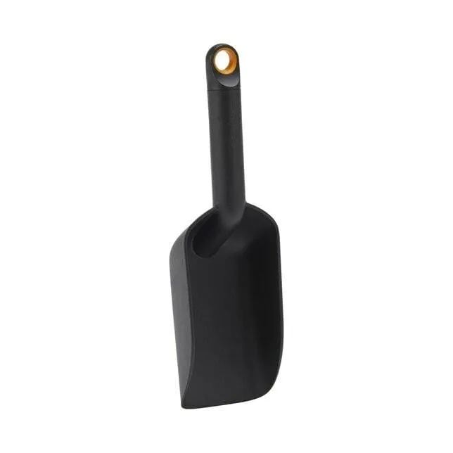 fiskars-lopatka-do-ziemi