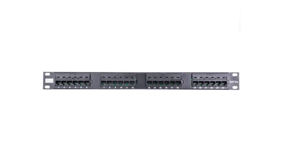 patch-panel-19-cali-24-port-cat-5e-utp-19-0011
