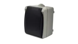 gniazdo-pojedyncze-z-uziemieniem-natynkowe-z-klapka-dymna-aqua-plus-ip54-sz