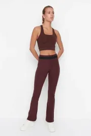 trendyol-brazowe-legginsy-z-czarnym-paskiem-na-stanie-38-7ba