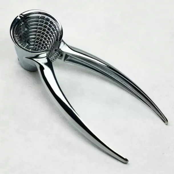 dziadek-do-orzechow-kinghoff-kh-1472-material-metal