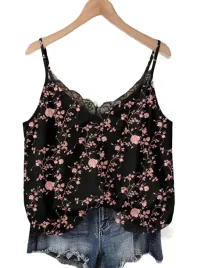 shein-czarny-top-na-ramiaczkach-w-kwiatowy-nadruk-z-koronka-44-1ma