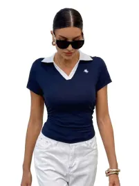 shein-granatowa-koszulka-polo-z-bialym-kolnierzem-i-haftem-m-1ma
