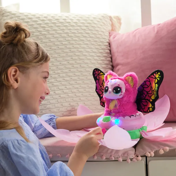 spin-master-bloomables-by-hatchimals-kittyfly-toy-figure-typ-figurka