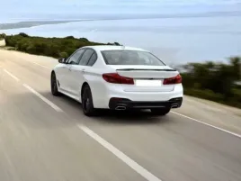 spoiler-na-klape-bmw-g30-17-look-m5-v-style