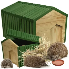domek-dla-jeza-eko-impregnowany-25x36x27-cm-z-siankiem-i-miseczka-legowisko