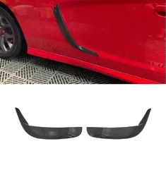 listwa-ozdobne-do-dodge-charger-2015-2023-wegiel-karbon