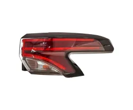 lampa-tyl-do-toyota-sienna-xl40-2020-8155008070-prawa-tyc-czerwona