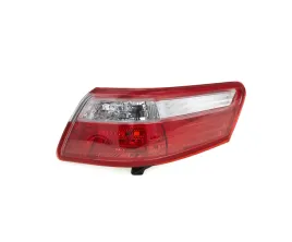 lampa-tyl-do-toyota-camry-40-2007-2009-8155006240-prawa-tyc