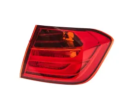 lampa-tyl-do-bmw-3-f30-f31-f80-2011-2015-63217312846-prawa