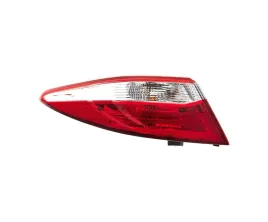lampa-tyl-do-toyota-camry-xv50-2015-2017-8156006640-lewa