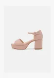 anna-field-sandaly-na-platformie-39-4cg-stan-nowy