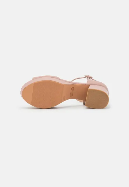 anna-field-sandaly-na-platformie-39-4cg-plec-produkt-damski