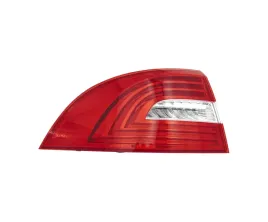 lampa-tyl-do-skoda-superb-2013-2015-3td945095a-lewa