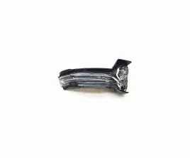 kierunkowskaz-na-lusterku-do-ford-kuga-2020-2024-2467331-prawa