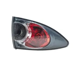 lampa-tyl-do-mazda-6-2002-2007-gr4c51160-lewa-przyciemniona