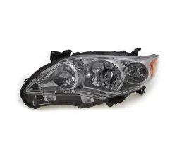 lampa-przednia-do-toyota-corolla-e140-e150-2009-2013-8115002b50-lewa