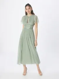 anaya-sukienka-plus-size-damska-midi-z-wycieciem-na-dekolcie-zielona-46-jsq