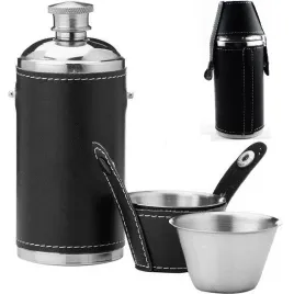 piersiowka-turystyczna-z-kieliszkami-skora-210ml
