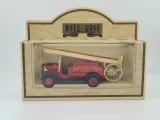 lledo-days-gone-1934-dennis-fire-engine-boxed