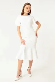 biala-sukienka-elegancka-olowkowa-z-falbana-i-rozkloszowanym-dolem-36-5ga
