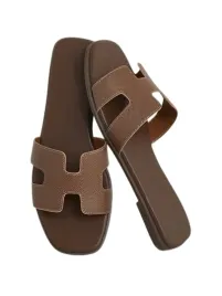 shein-damskie-klapki-brazowe-klasyczne-385-1-b