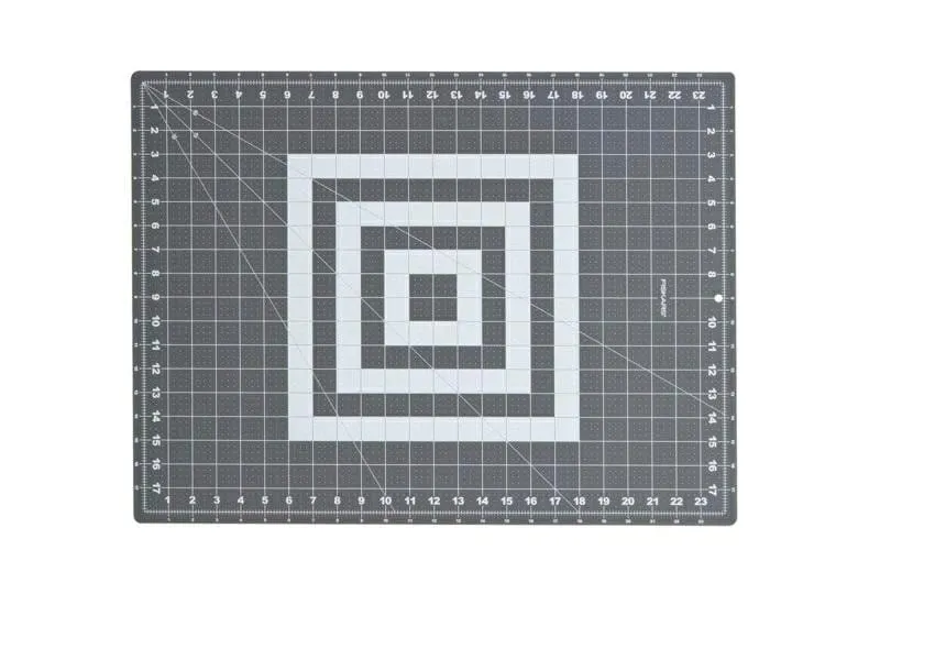 fiskars-mata-do-ciecia-45x60cm-a2