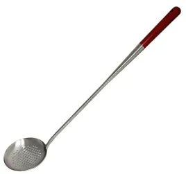 dluga-lyzka-cedzakowa-60-cm-drewniany-uchwyt-stabilna-oddeczakowania