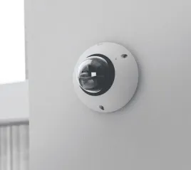 kamera-ubiquti-unifi-g6-dome-white-uvc-g6-dome-w-8mp-3840-x-2160-16-9-i