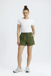gladkie-khaki-krotkie-spodenki-z-wiazaniem-i-kieszeniami-xs-5ia
