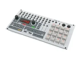 behringer-rs-9-maszyna-perkusyjna-w-obudowie-eurorack