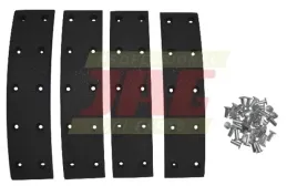 zestaw-okadzin-hamulcowych-do-deutza-4szt-nity-deutz-fahr-04318559