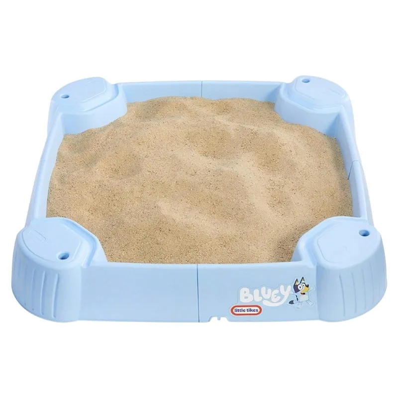 bluey-beach-day-sandbox