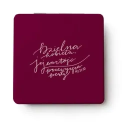 lusterko-kieszonkowe-dzielna-kobieta-praca-zbiorowa