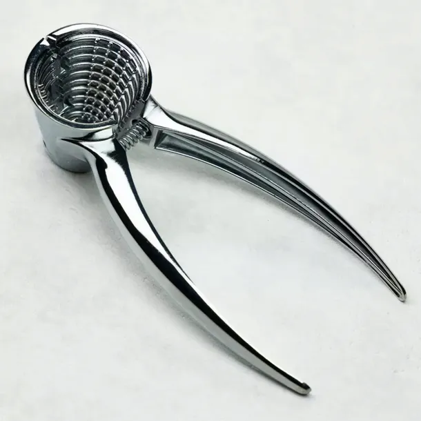 dziadek-do-orzechow-kinghoff-kh-1472-rodzaj-wyciskarka