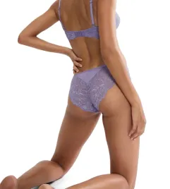 majtki-triumph-amourette-charm-brazilian01-40