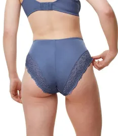majtki-damskie-triumph-ladyform-soft-maxi-40