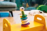 smart-max-my-first-stacking-rings-iuvi-games-material-plastik