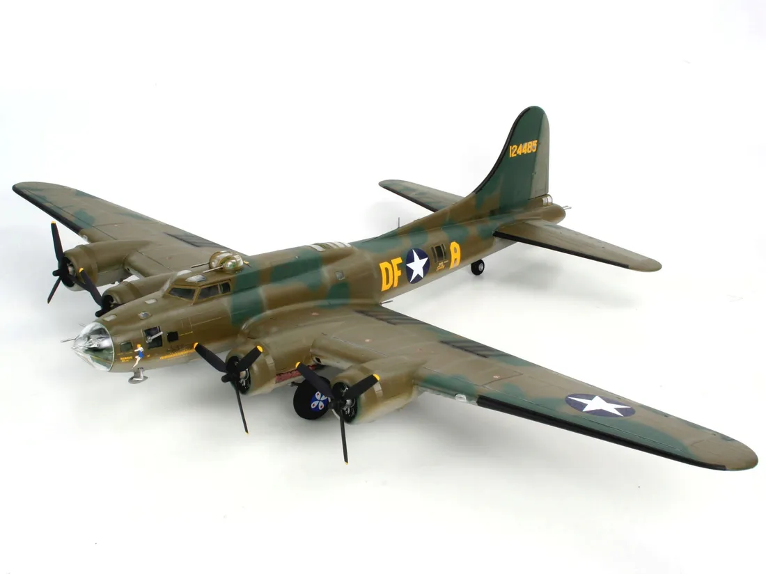 b-17f-memphis-belle-1-48-marka-revell