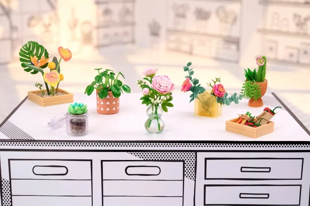 mga-s-miniverse-make-it-mini-botanicals