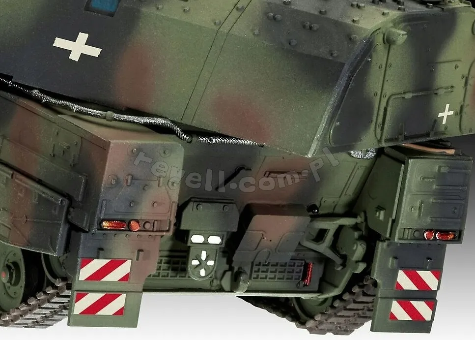 model-set-panzerhaubitze-2000-wydawnictwo-revell
